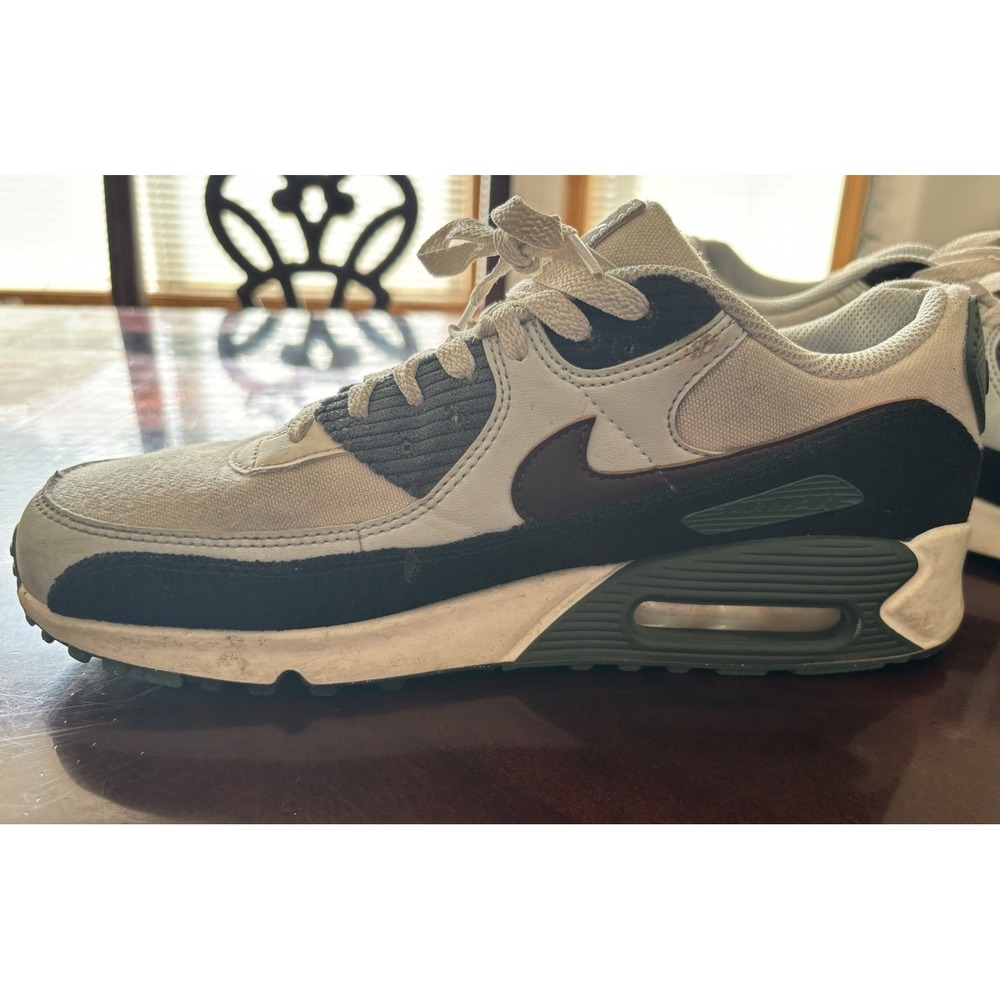 Nike Air Max 90 Mens Size 9 Burgundy Crush Vintage Green FV6059-001 Sneakers - Picture 9 of 11